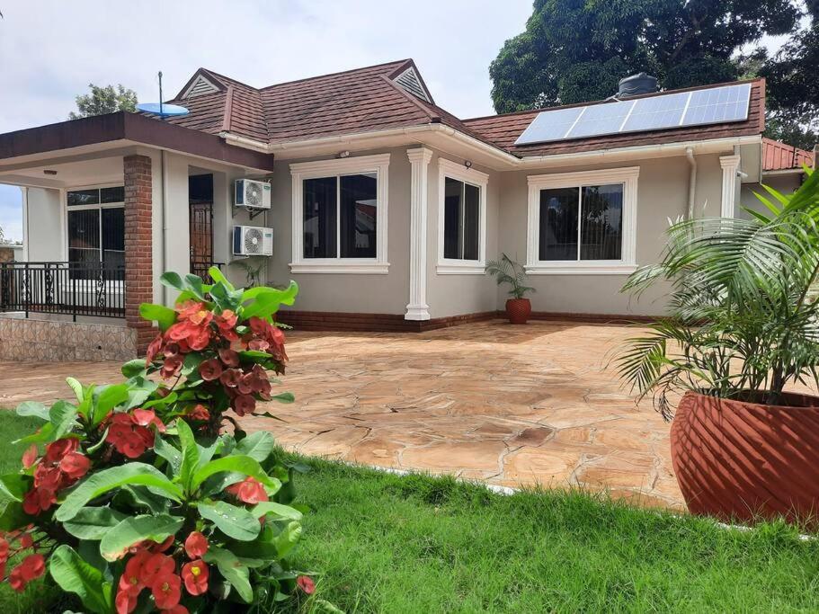 Ellyz Holiday home *